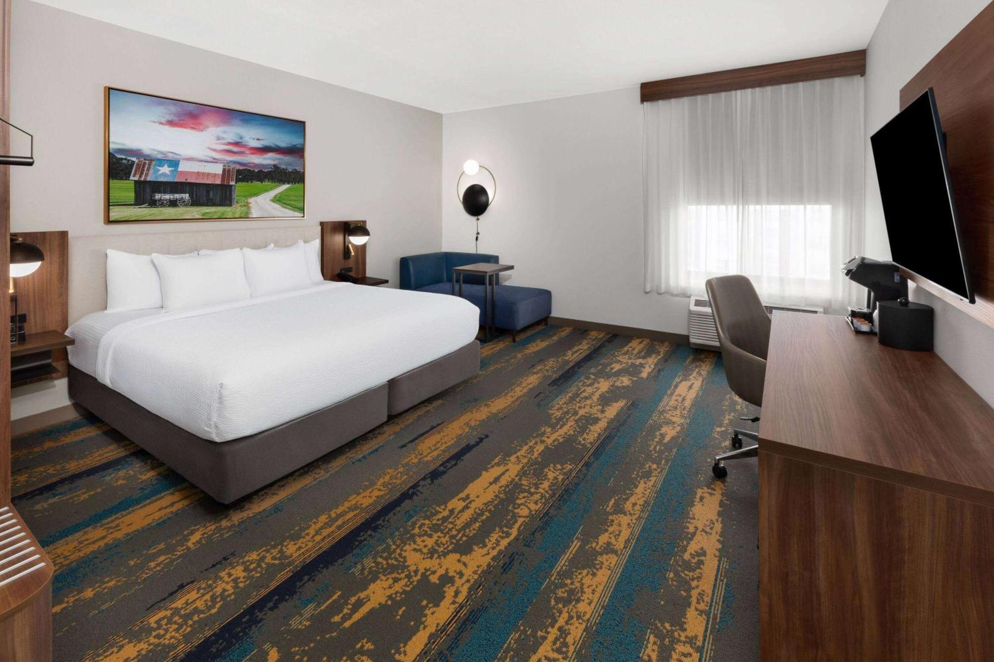 La Quinta Inn & Suites By Wyndham San Antonio At The Rim Eksteriør billede